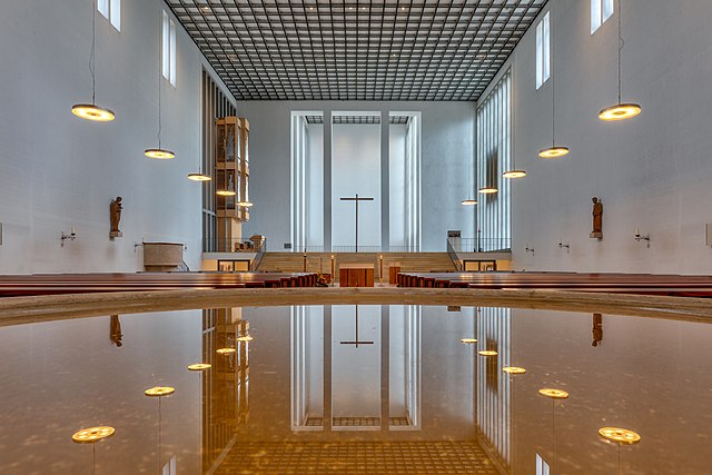 Blick in die Viktorkirche - Foto: Dietmar Rabich Viktorkirche